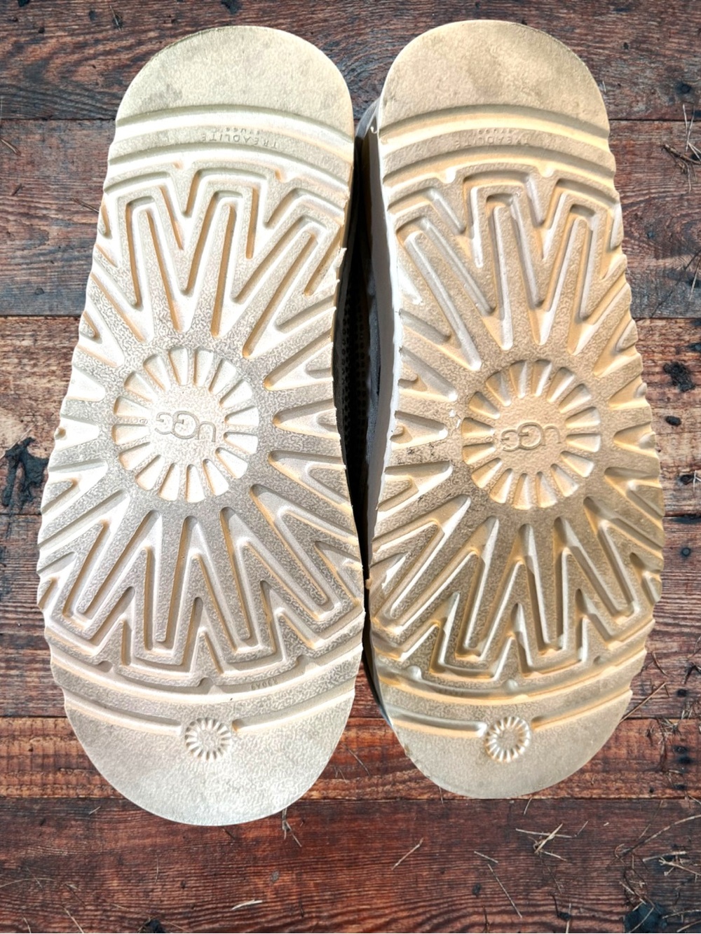 UGG RARE Vintage Tasman Platform Rhinestone Suede Mules Clogs Slippers Sand Grey - Picture 10 of 16